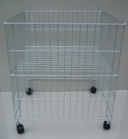 Galvanized sale basket on wheels with adjustable bottom, size W.65 cm, L.60 cm, H.75 cm