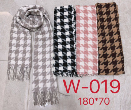 Women's scarves model: W-019 (size 180*70cm)